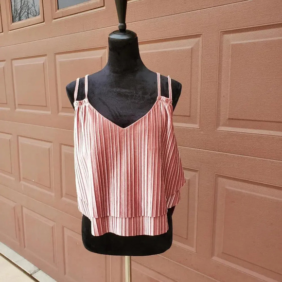 Jack by BB Dakota Tops - NWT JACK by BB DAKOTA Touch of Velvet Pink Camisole Tank Size Medium